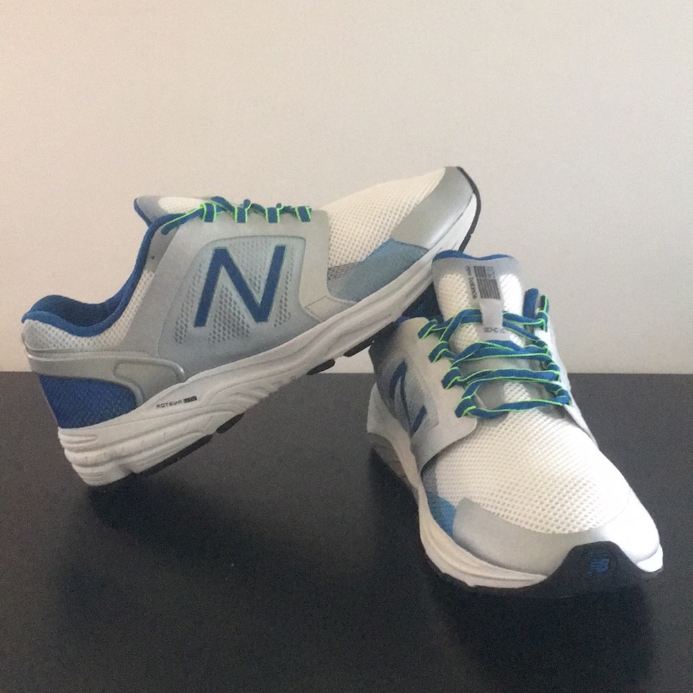 New Balance 3040 V1 : Size 11 4E : NWT